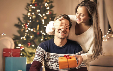 Top 9 des cadeaux de Noël pour lui : découvrez ce que vous pouvez offrir à un homme pour Noël !